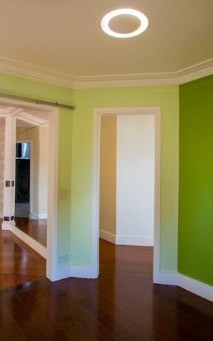 Apartamento à venda com 147m², 4 quartos e 2 vagas Apartamento à venda com 147m², 4 quartos e 2 vagasEscritório