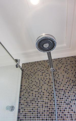 Apartamento à venda com 147m², 4 quartos e 2 vagas Apartamento à venda com 147m², 4 quartos e 2 vagasBanheiro social