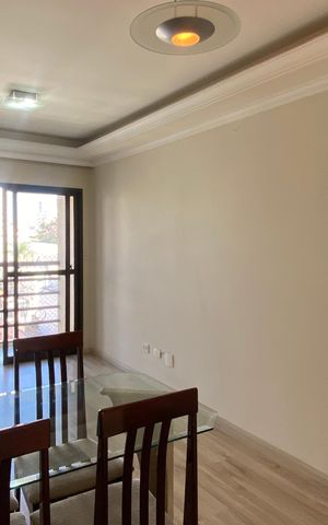 Apartamento à venda com 64m², 2 quartos e 1 vaga Apartamento à venda com 64m², 2 quartos e 1 vagaSala