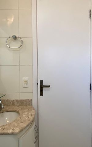 Apartamento à venda com 64m², 2 quartos e 1 vaga Apartamento à venda com 64m², 2 quartos e 1 vagaBanheiro 2