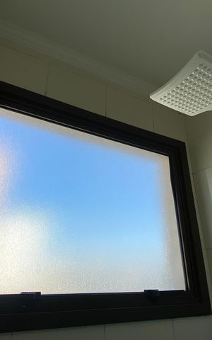 Apartamento à venda com 64m², 2 quartos e 1 vaga Apartamento à venda com 64m², 2 quartos e 1 vagaBanheiro da Suíte