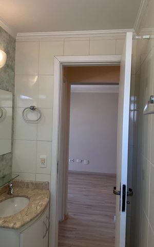 Apartamento à venda com 64m², 2 quartos e 1 vaga Apartamento à venda com 64m², 2 quartos e 1 vagaBanheiro 2