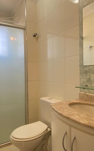 Apartamento à venda com 64m², 2 quartos e 1 vaga Apartamento à venda com 64m², 2 quartos e 1 vagaBanheiro 2