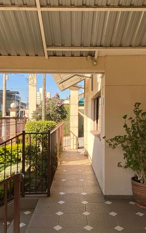 Apartamento à venda com 64m², 2 quartos e 1 vaga Apartamento à venda com 64m², 2 quartos e 1 vagaFachada e portaria