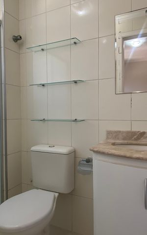Apartamento à venda com 64m², 2 quartos e 1 vaga Apartamento à venda com 64m², 2 quartos e 1 vagaBanheiro da Suíte