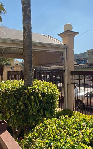 Apartamento à venda com 64m², 2 quartos e 1 vaga Apartamento à venda com 64m², 2 quartos e 1 vagaFachada e portaria