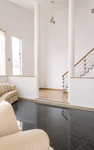 Casa de condomínio para alugar com 200m², 3 quartos e 2 vagas Casa de condomínio para alugar com 200m², 3 quartos e 2 vagasSala