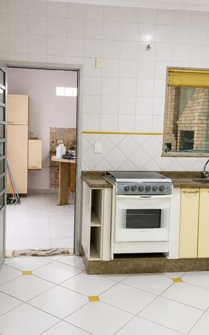 Casa de condomínio para alugar com 200m², 3 quartos e 2 vagas Casa de condomínio para alugar com 200m², 3 quartos e 2 vagasCozinha