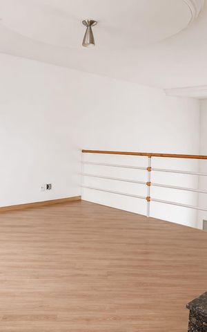 Casa de condomínio para alugar com 200m², 3 quartos e 2 vagas Casa de condomínio para alugar com 200m², 3 quartos e 2 vagasSala