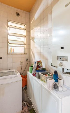 Apartamento à venda com 132m², 3 quartos e 1 vagaÁrea de Serviço