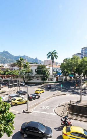 Apartamento à venda com 132m², 3 quartos e 1 vagaVista
