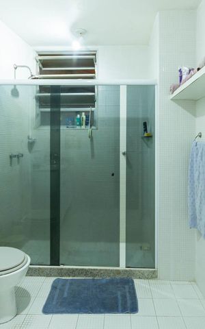 Apartamento à venda com 132m², 3 quartos e 1 vagaBanheiro