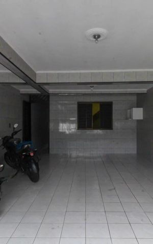 Casa à venda com 375m², 4 quartos e 4 vagas