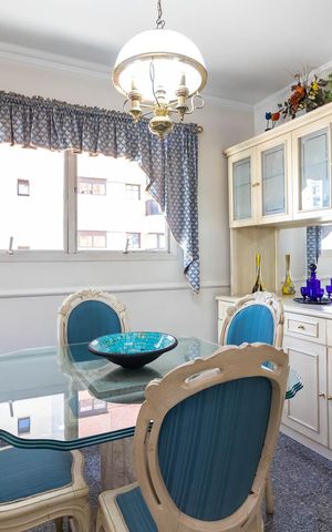 Apartamento à venda com 520m², 4 quartos e 5 vagasCopa