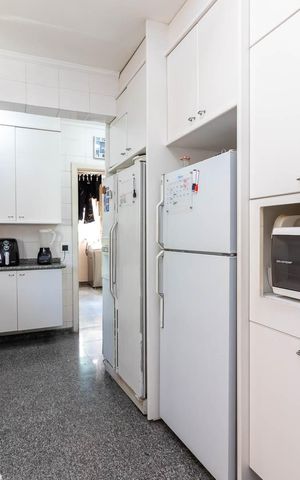 Apartamento à venda com 520m², 4 quartos e 5 vagasCozinha