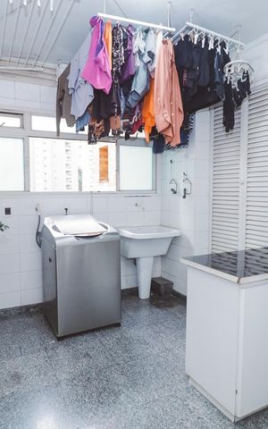 Apartamento à venda com 520m², 5 quartos e 5 vagas Apartamento à venda com 520m², 5 quartos e 5 vagasÁrea de Serviço
