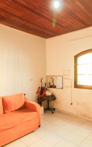 Casa à venda com 200m², 3 quartos e 6 vagasQuarto 3