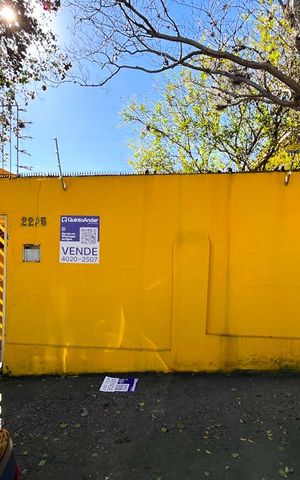 Casa à venda com 200m², 3 quartos e 6 vagasPlaquinha