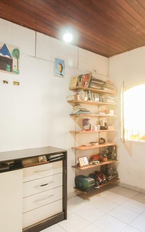 Casa à venda com 200m², 3 quartos e 6 vagasQuarto 2