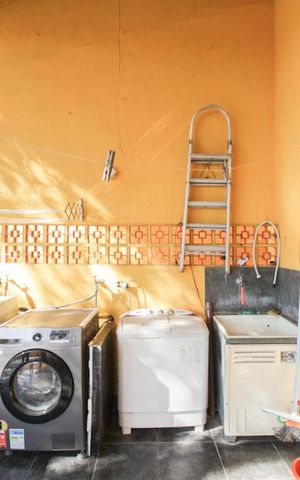 Casa à venda com 200m², 3 quartos e 6 vagasÁrea de Serviço