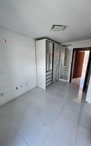 Casa para alugar com 64m², 2 quartos e 2 vagas Casa para alugar com 64m², 2 quartos e 2 vagasQuarto 1