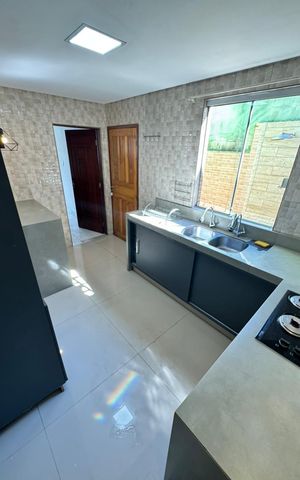 Casa para alugar com 64m², 2 quartos e 2 vagas Casa para alugar com 64m², 2 quartos e 2 vagasCozinha