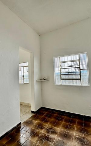 Casa para alugar com 40m², 1 quarto e 1 vaga