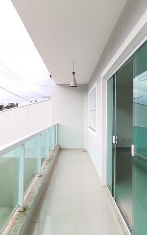 Casa à venda com 185m², 4 quartos e 3 vagas