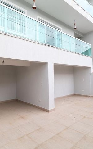 Casa à venda com 185m², 4 quartos e 3 vagas