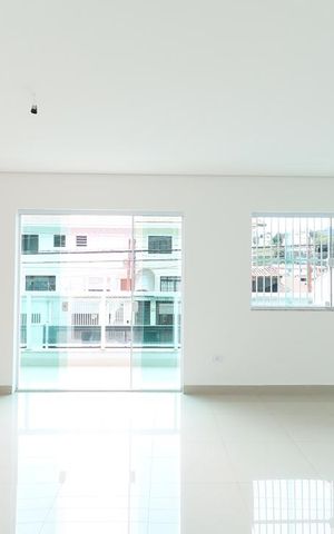 Casa à venda com 185m², 4 quartos e 3 vagas