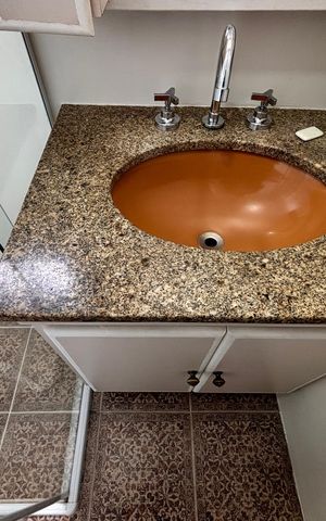 Apartamento para alugar com 65m², 2 quartos e 1 vaga Apartamento para alugar com 65m², 2 quartos e 1 vagaBanheiro