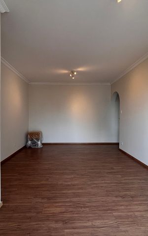 Apartamento para alugar com 65m², 2 quartos e 1 vaga Apartamento para alugar com 65m², 2 quartos e 1 vagaSala