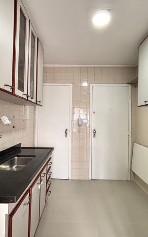 Apartamento para alugar com 65m², 2 quartos e 1 vaga Apartamento para alugar com 65m², 2 quartos e 1 vagaCozinha