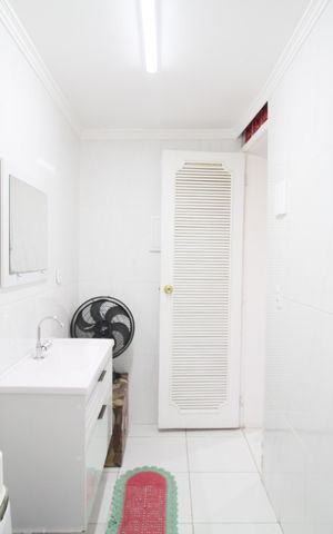 Casa para alugar com 300m², 5 quartos e sem vagaBanheiro 2