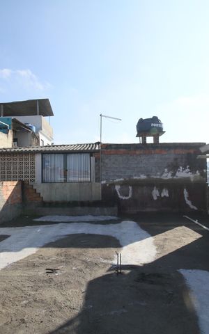 Casa para alugar com 300m², 5 quartos e sem vagaQuintal superior