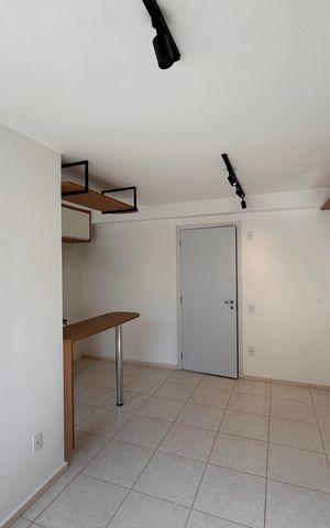 Apartamento à venda com 50m², 2 quartos e 1 vaga Apartamento à venda com 50m², 2 quartos e 1 vagaSala