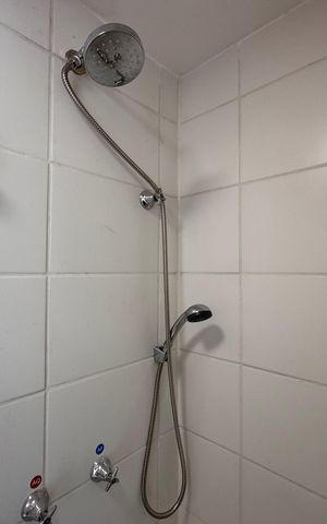 Apartamento à venda com 50m², 2 quartos e 1 vaga Apartamento à venda com 50m², 2 quartos e 1 vagaBanheiro Social