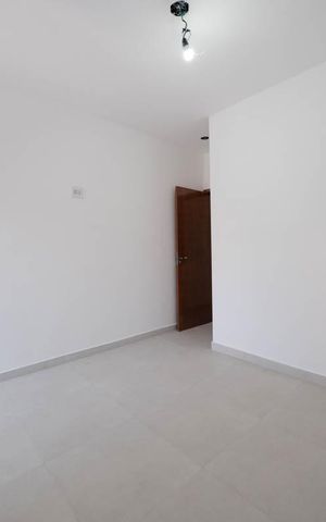 Casa à venda com 110m², 3 quartos e 2 vagasSuíte
