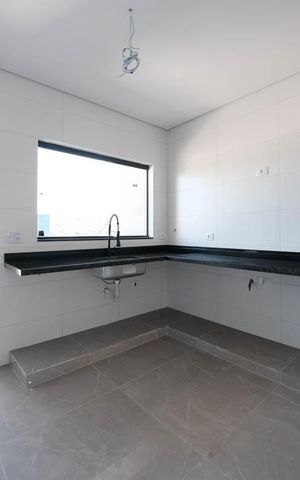 Casa à venda com 110m², 3 quartos e 2 vagasSala/Cozinha