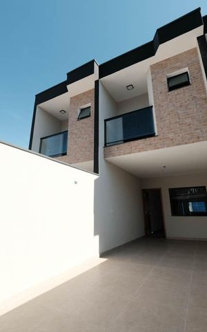 Casa à venda com 110m², 3 quartos e 2 vagasGaragem