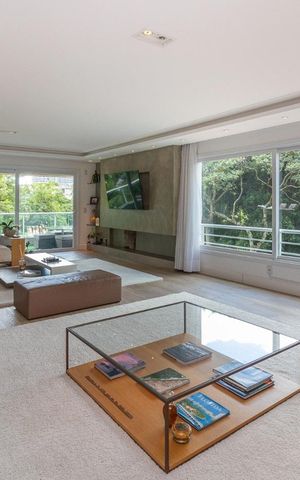 Apartamento para alugar com 312m², 3 quartos e 3 vagas Apartamento para alugar com 312m², 3 quartos e 3 vagasSala