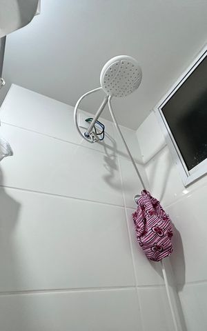 Apartamento à venda com 44m², 2 quartos e 1 vaga Apartamento à venda com 44m², 2 quartos e 1 vagaBanheiro social