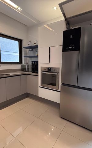 Apartamento à venda com 350m², 3 quartos e 4 vagasCozinha