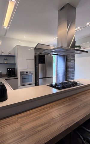 Apartamento à venda com 350m², 3 quartos e 4 vagasCozinha