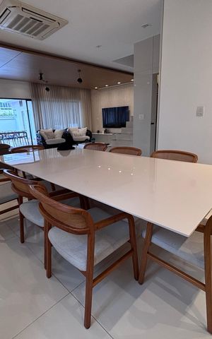 Apartamento à venda com 350m², 3 quartos e 4 vagasSala