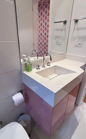 Apartamento à venda com 350m², 3 quartos e 4 vagasBanheiro da Suíte 2