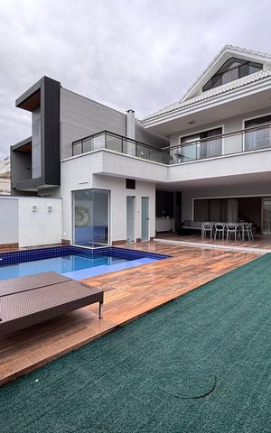 Apartamento à venda com 350m², 3 quartos e 4 vagasÁrea externa