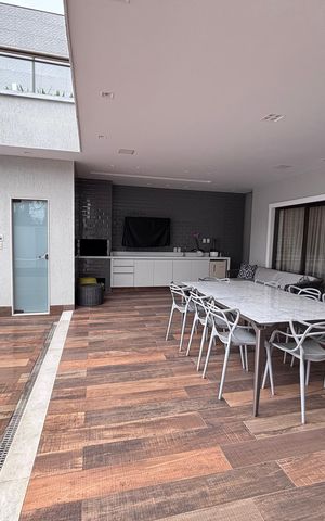 Apartamento à venda com 350m², 3 quartos e 4 vagasÁrea externa