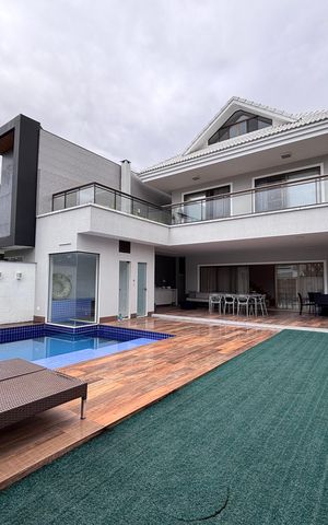 Apartamento à venda com 350m², 3 quartos e 4 vagasFachada