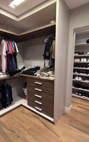 Apartamento à venda com 350m², 3 quartos e 4 vagasCloset da suíte 1
